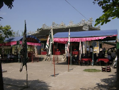 Việc Làng được tổ chức hằng năm vào ngày 3 tháng 2 Âm lịch